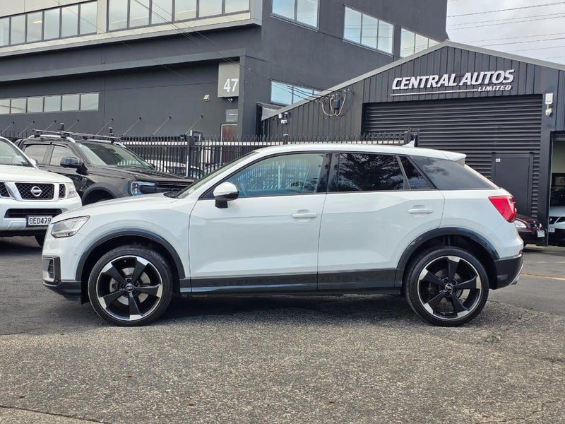 2018 Audi Q2 2.0 TFSI quattro, photo 2