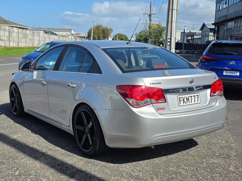 2010 Holden Cruze CDX 1.8 AT, photo 3