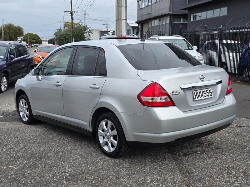 2009 Nissan Tiida Latio, photo 3