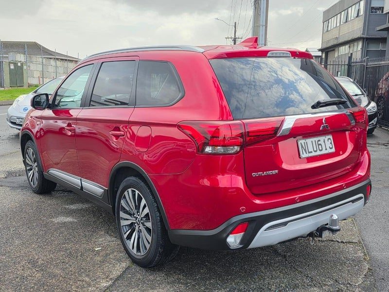 2021 Mitsubishi Outlander LS 2.4P, photo 3
