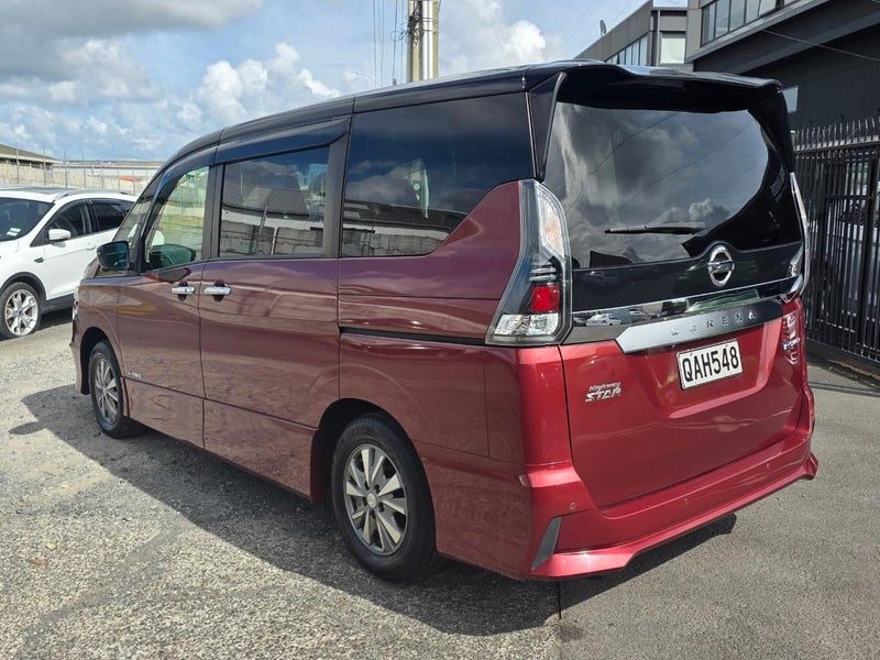 2018 Nissan Serena Highway Star, photo 3