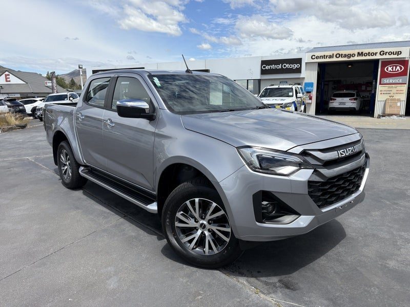 2026 Isuzu D-Max LS Auto 4x4 DC, photo 2