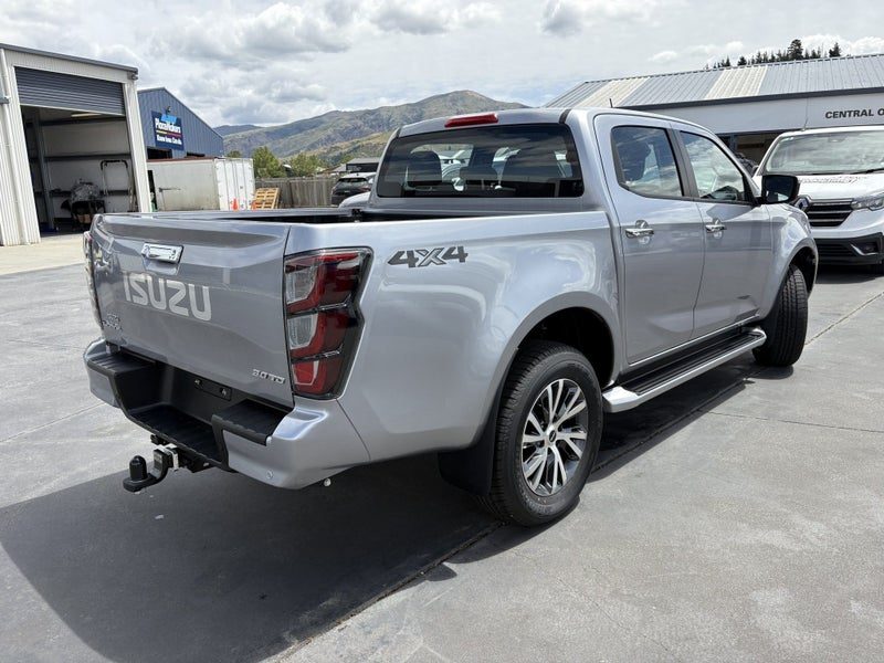 2026 Isuzu D-Max LS Auto 4x4 DC, photo 3