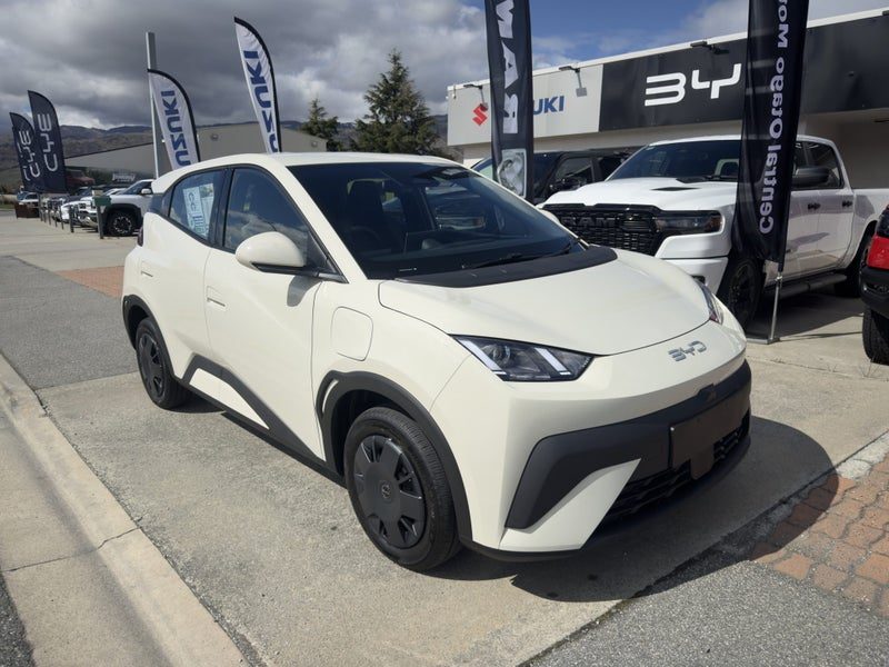 2026 BYD ATTO 1 Essential EV, photo 2