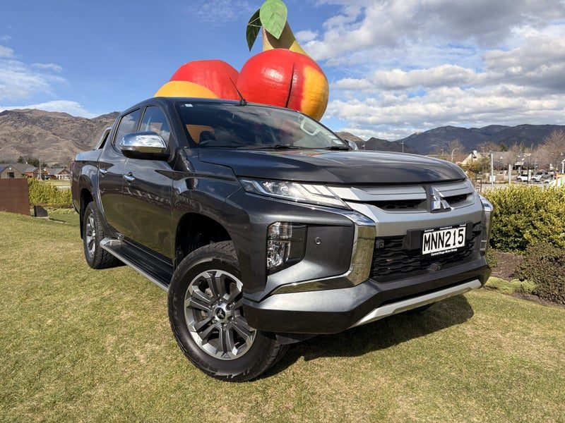 2019 Mitsubishi Triton VRX 2.4 4WD Auto, main photo