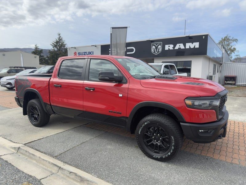 2026 Ram 1500 Rebel 3.0 SST, photo 2