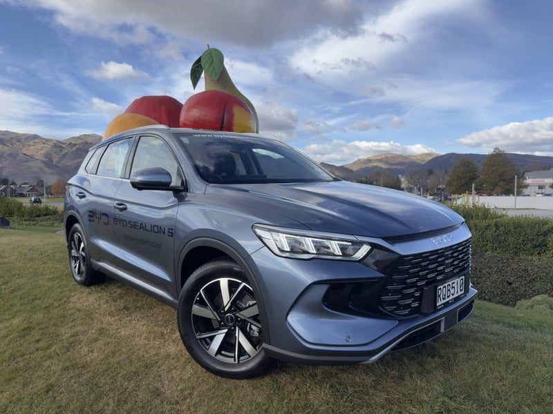 2026 BYD Sealion 5 Premium PHEV