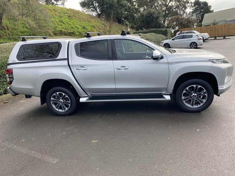 2020 Mitsubishi Triton DC GLX-R 6AT, photo 2