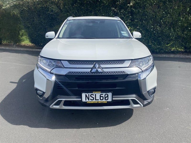 2021 Mitsubishi Outlander XLS 2.3D/4WD/6AT, photo 3