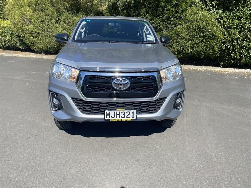 2019 Toyota Hilux SR/D Cab, photo 3