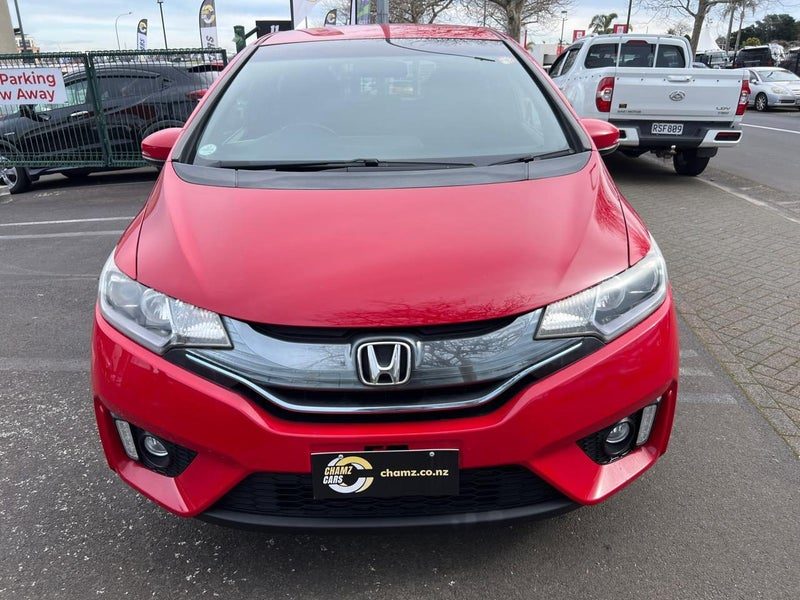 2014 Honda Fit HYBRID S PACKAGE, photo 3