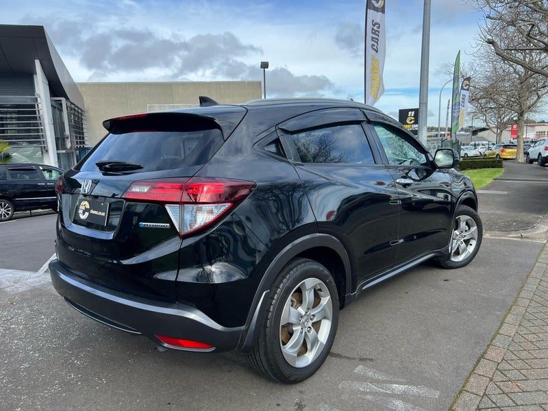 2015 Honda Vezel HYBRID X, photo 3
