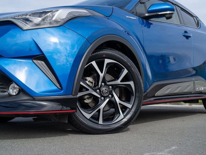 2017 Toyota C-HR 1.8 Hybrid G, photo 3