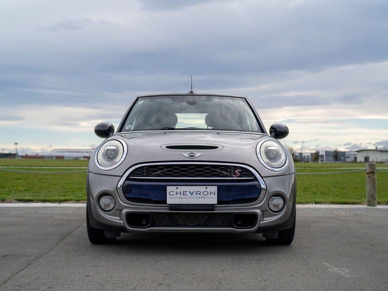 2016 MINI Cooper S Convertible, photo 3