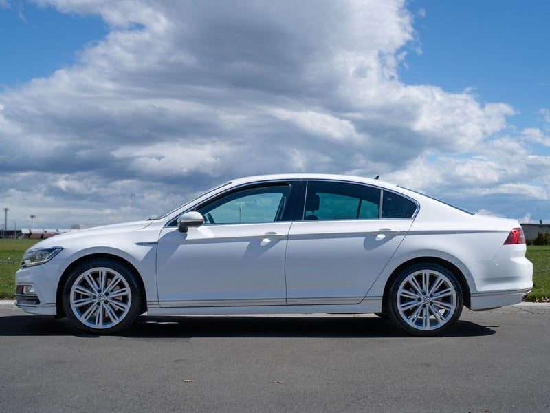 2015 Volkswagen Passat TDI R-Line, photo 2