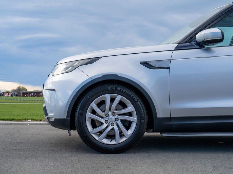 2017 Land Rover Discovery HSE, photo 2