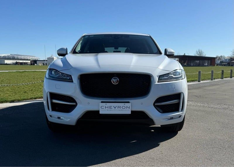 2017 Jaguar F-PACE R-Sport 4WD, photo 2