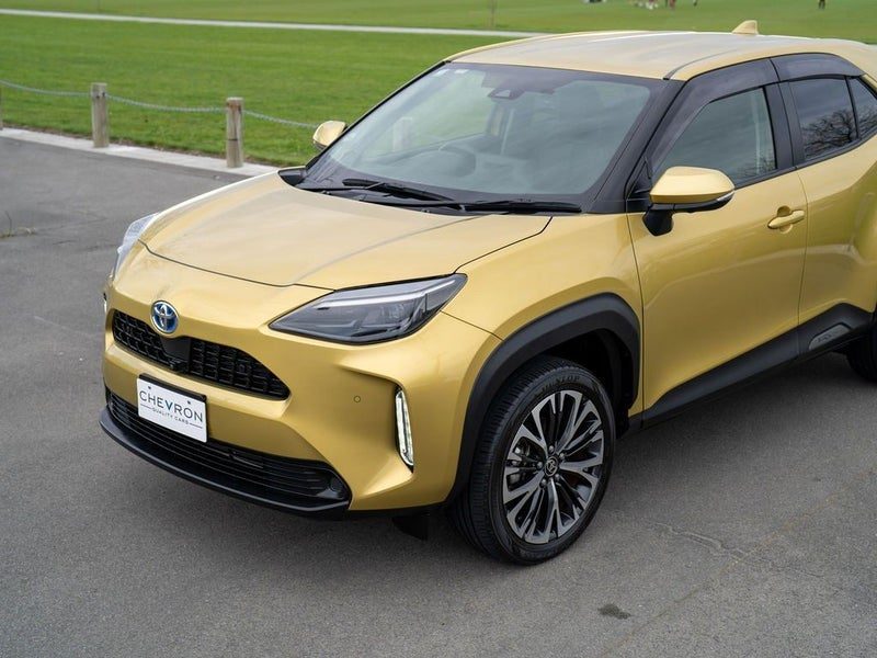 2021 Toyota Yaris Cross Hybrid Z, photo 2