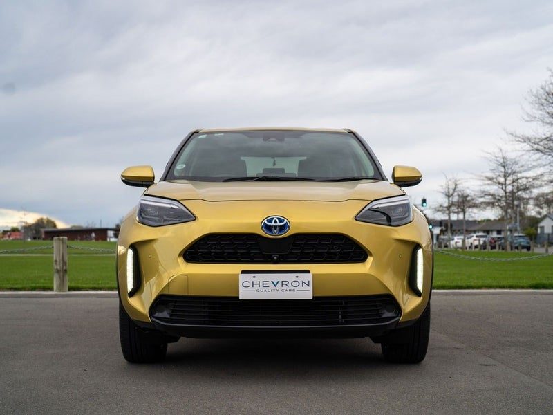2021 Toyota Yaris Cross Hybrid Z, photo 3