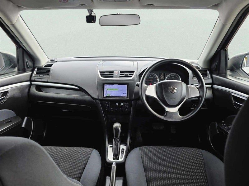 2015 Suzuki Swift XG, photo 3