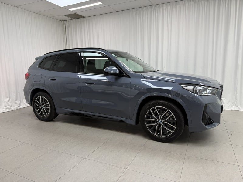 2026 BMW X1 X1 xDrive25e + Innovations Package, photo 2