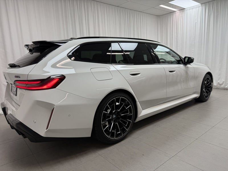 2026 BMW M5 M5 Touring, photo 3