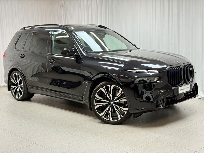 2024 BMW X7 X7 M60i M Performance + Luxury