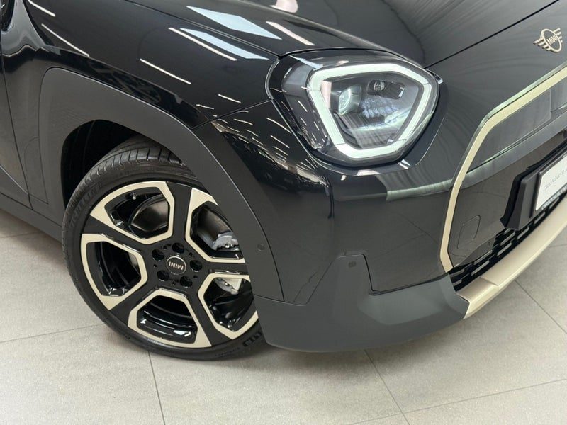 2026 MINI Aceman Aceman SE Favoured, photo 3