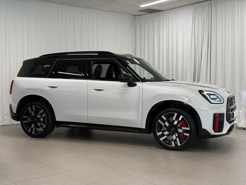 2024 MINI Countryman Countryman JCW ALL4 Favoured, photo 3