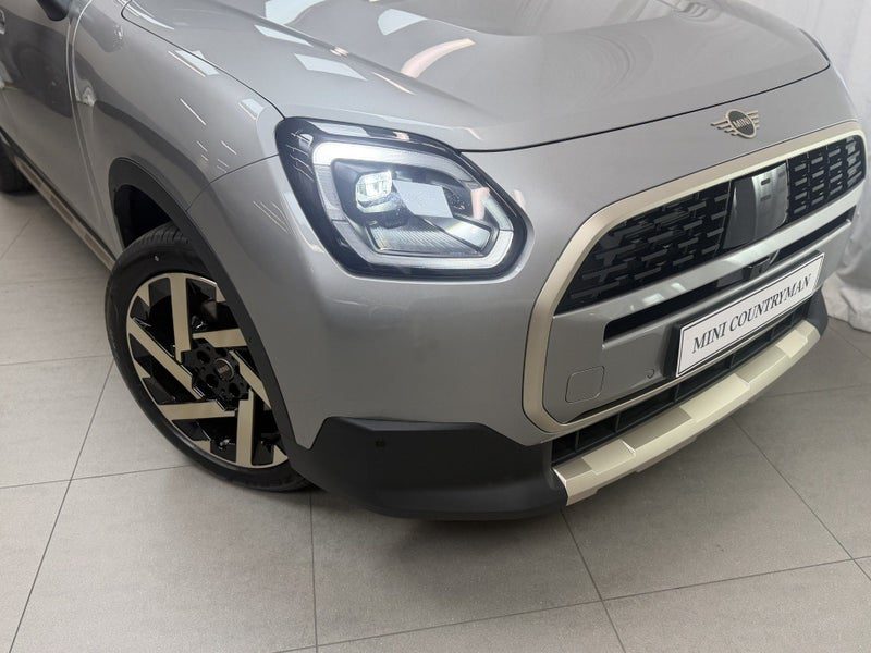 2026 MINI Countryman Countryman C Favoured, photo 2