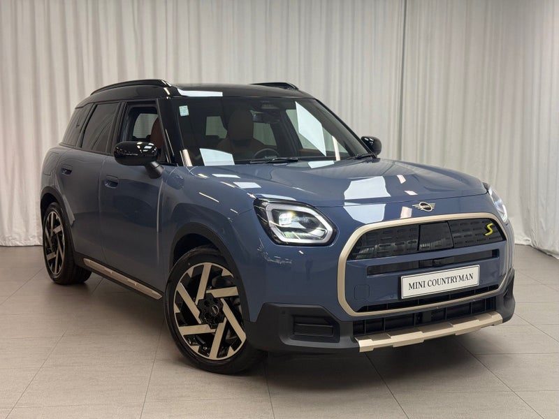 2026 MINI Countryman Countryman SE ALL4 Favoured