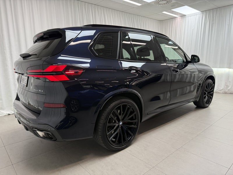 2025 BMW X5 M Sport, photo 3