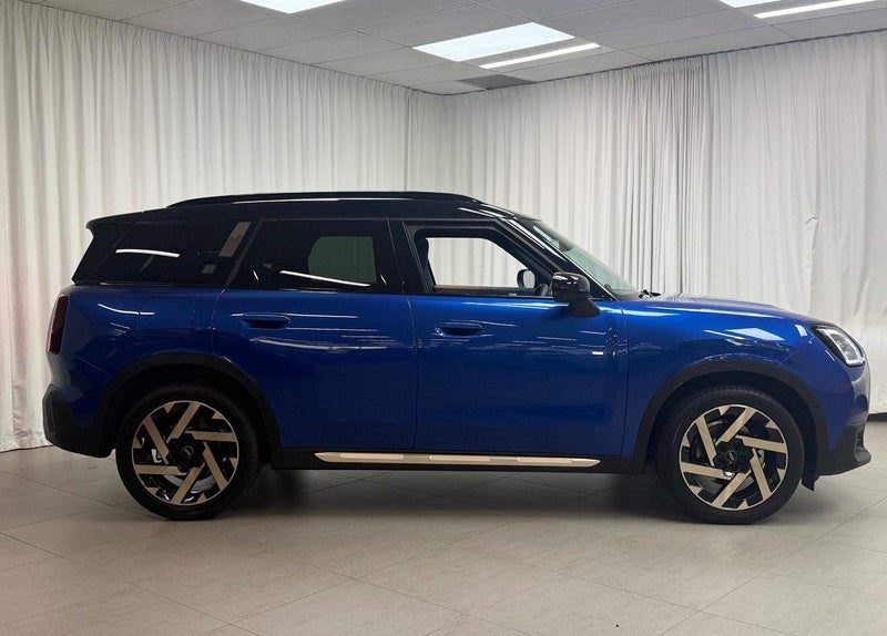 2025 MINI Countryman Countryman S ALL4 Favoured, photo 3