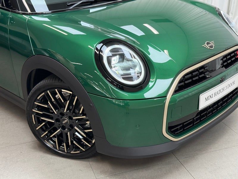 2025 MINI Cooper S Cooper S 3 Door Favoured, photo 2