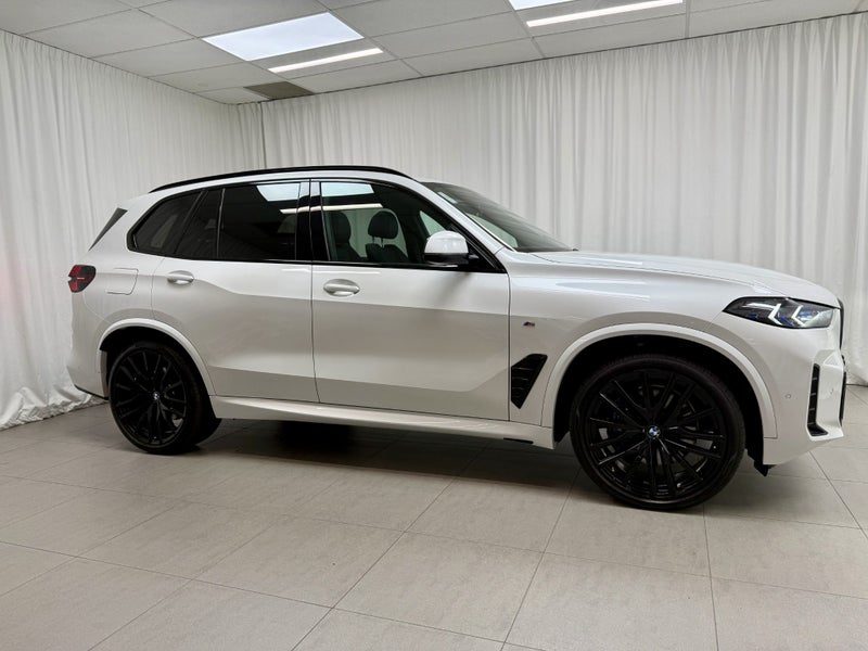2025 BMW X5 X5 xDrive30d, photo 2
