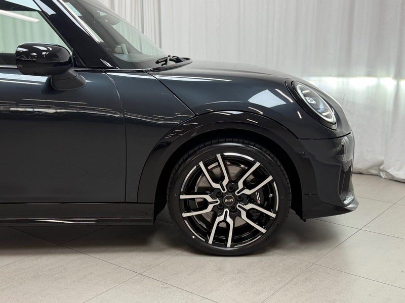 2026 MINI Cooper S Cooper S 3Door JCW Sport, photo 3