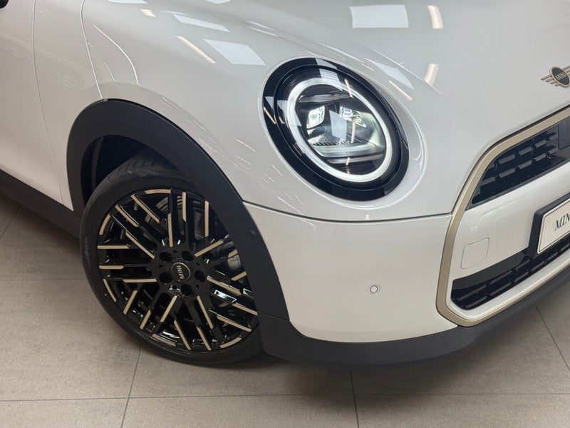 2026 MINI cabrio Cooper S Convertible Favoured, photo 3