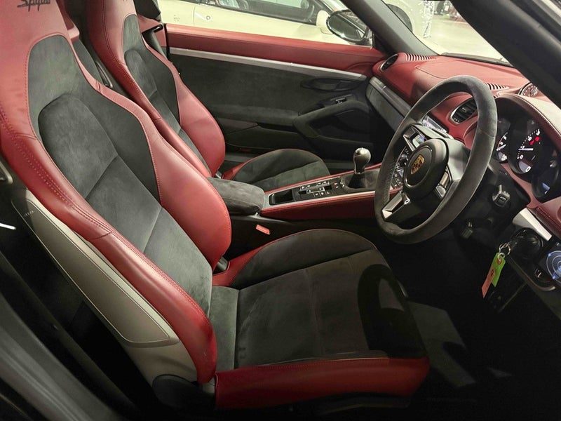 2020 Porsche 718 4.0 Spyder 6 Speed Manual, photo 3