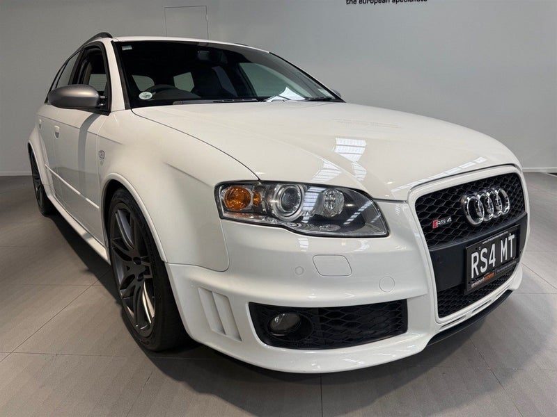 2008 Audi RS4 B7 4.2 V8 6 Speed Man White Edition, photo 3