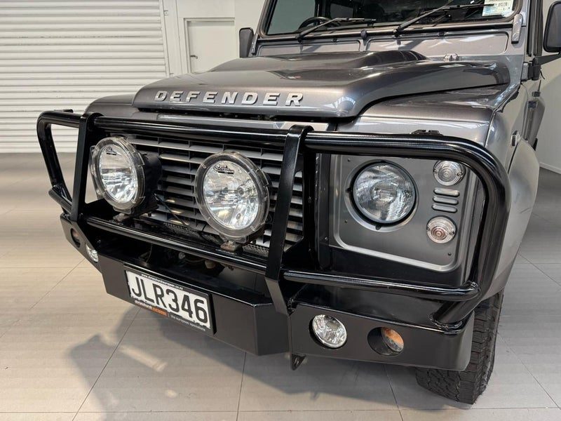 2015 Land Rover Defender 110 2.2 TDI Facelift Ute, photo 3