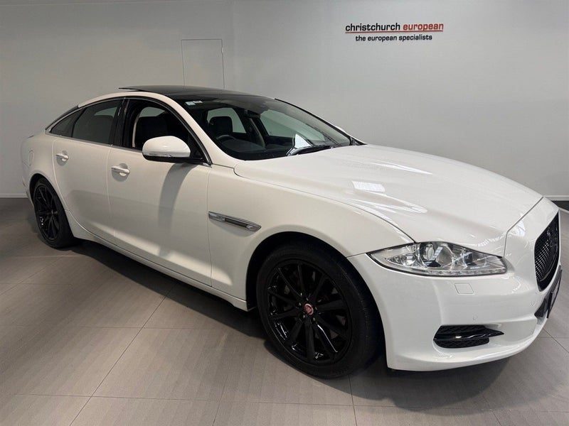 2014 Jaguar XJ 2.0 Facelift Black Edition
