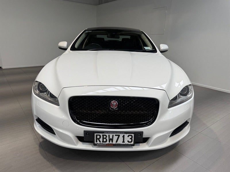 2014 Jaguar XJ 2.0 Facelift Black Edition, photo 2