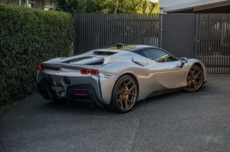 2021 Ferrari SF90 Stradale Supercar, photo 2