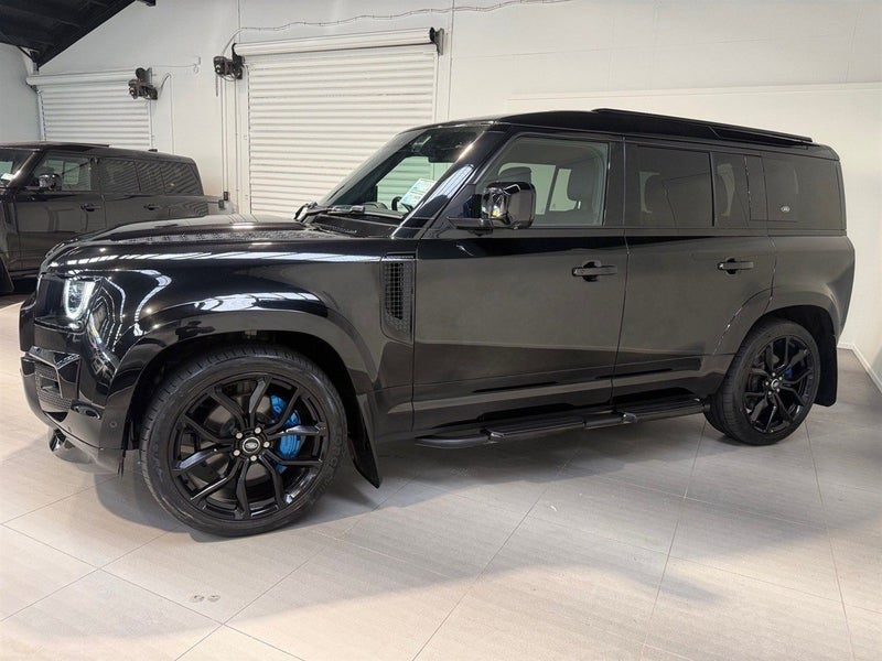 2022 Land Rover Defender 110 D 300 HSE, photo 3