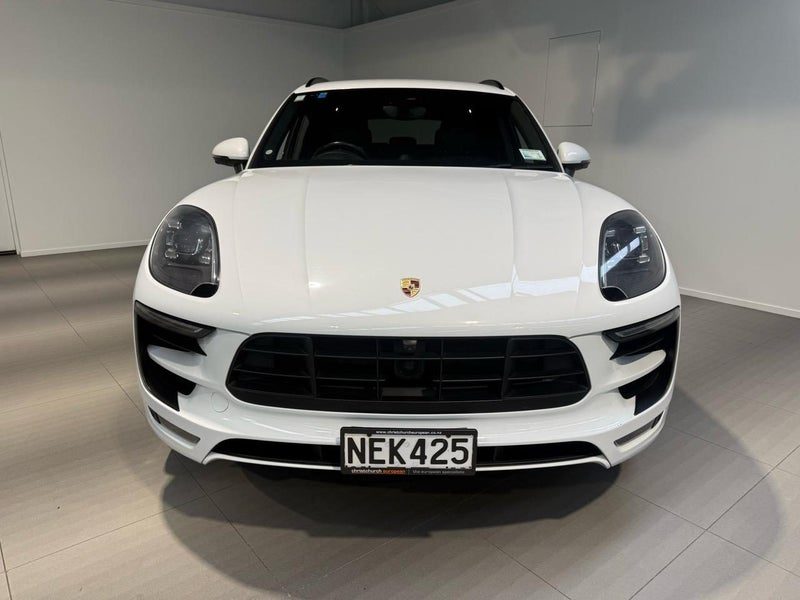 2016 Porsche Macan GTS 3.0 Twin Turbo NZ New, photo 2