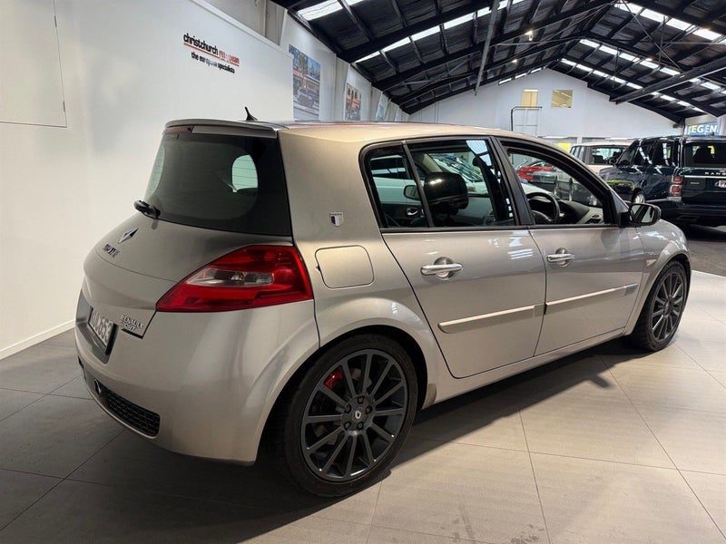2006 Renault Megane RS 225 Manual, photo 3