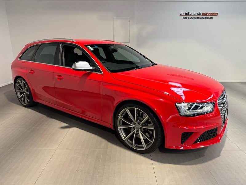 2013 Audi RS4 4.2 V8 Quattro Avant, main photo