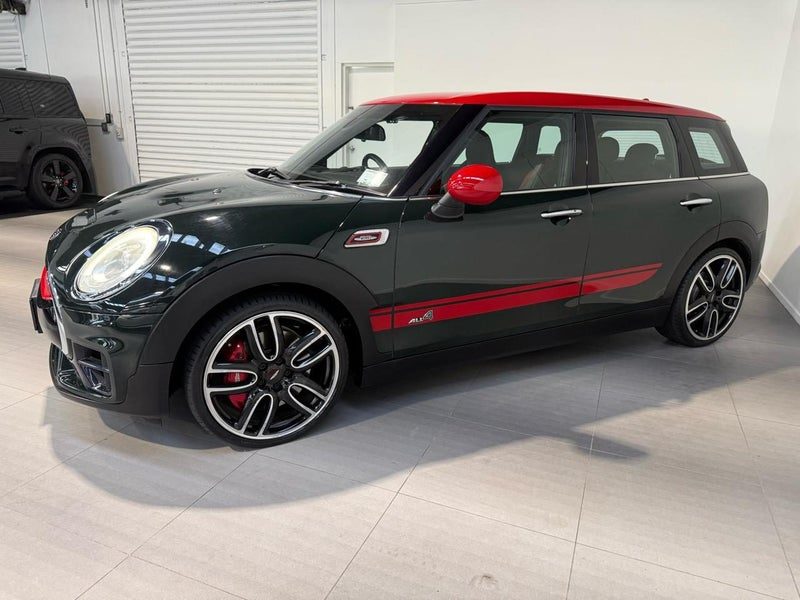 2017 MINI Cooper Clubman, photo 2