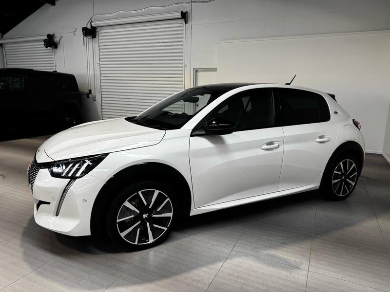 2022 Peugeot E-208 GT Full Electric, photo 3