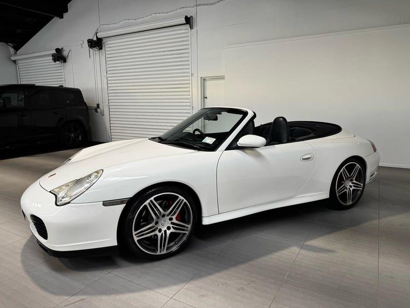 2004 Porsche 911 996 Carrera C4S Cabriolet, photo 3